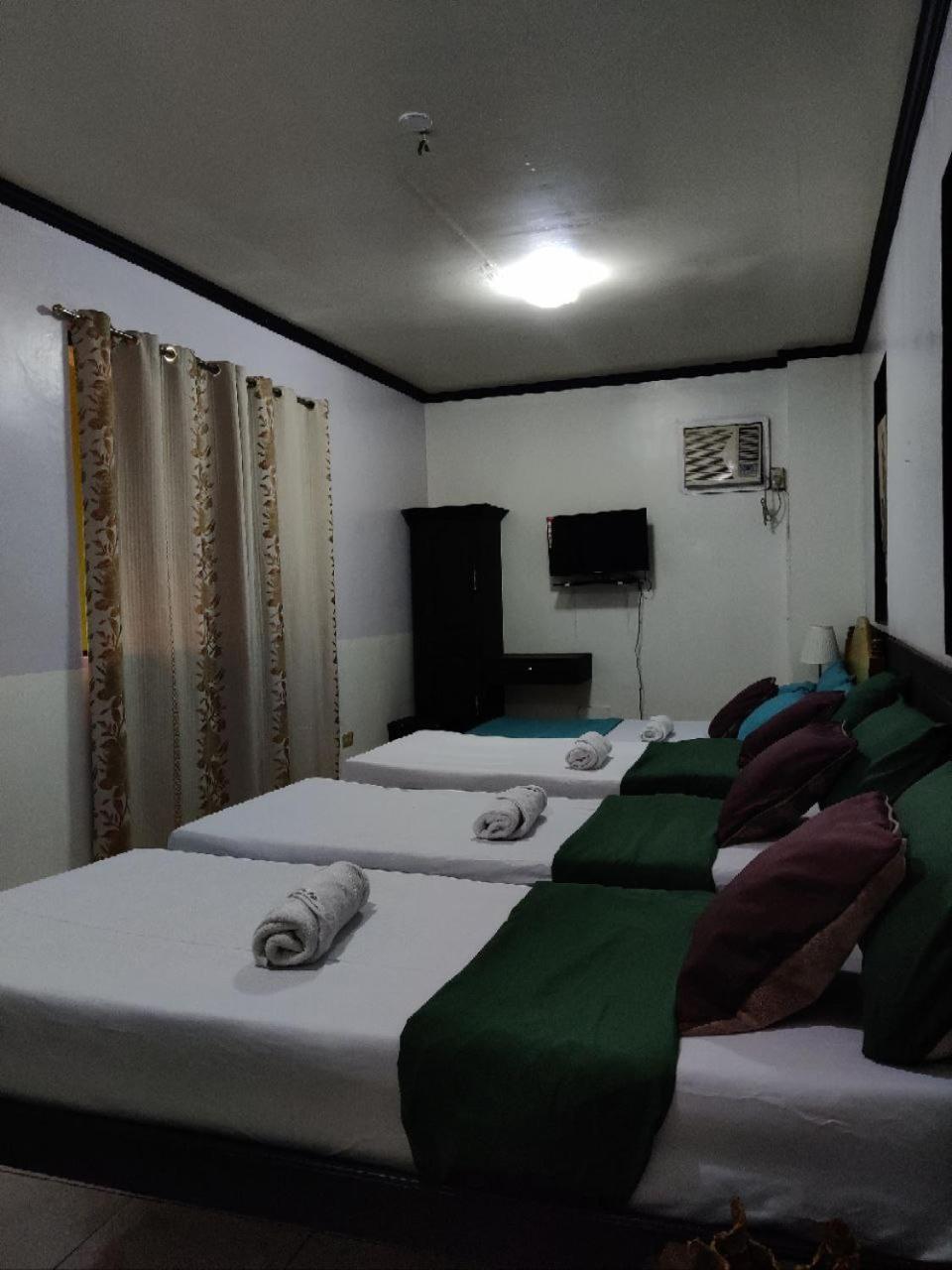 Center Parkway Pension House Kalibo Eksteriør bilde