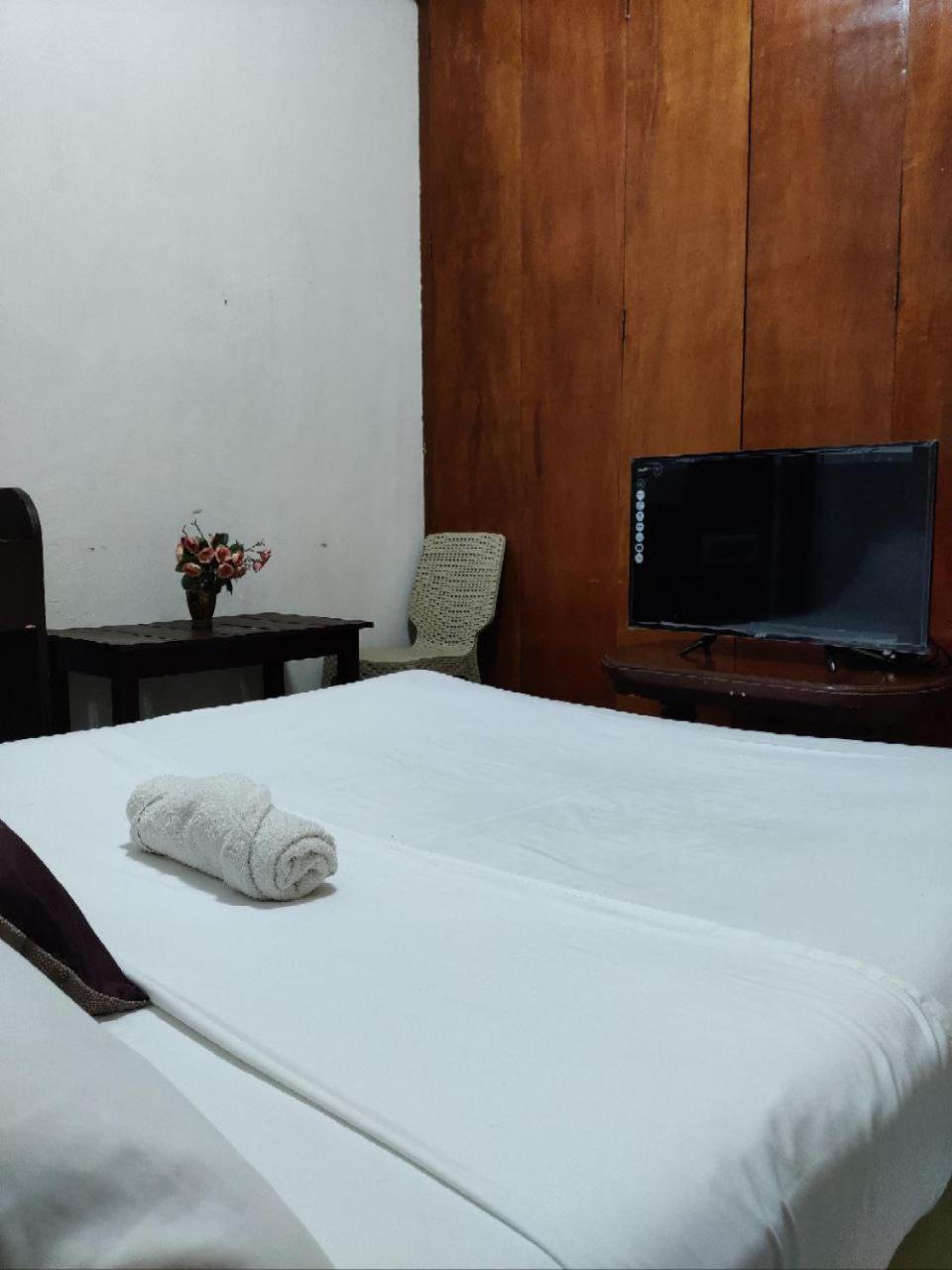 Center Parkway Pension House Kalibo Eksteriør bilde