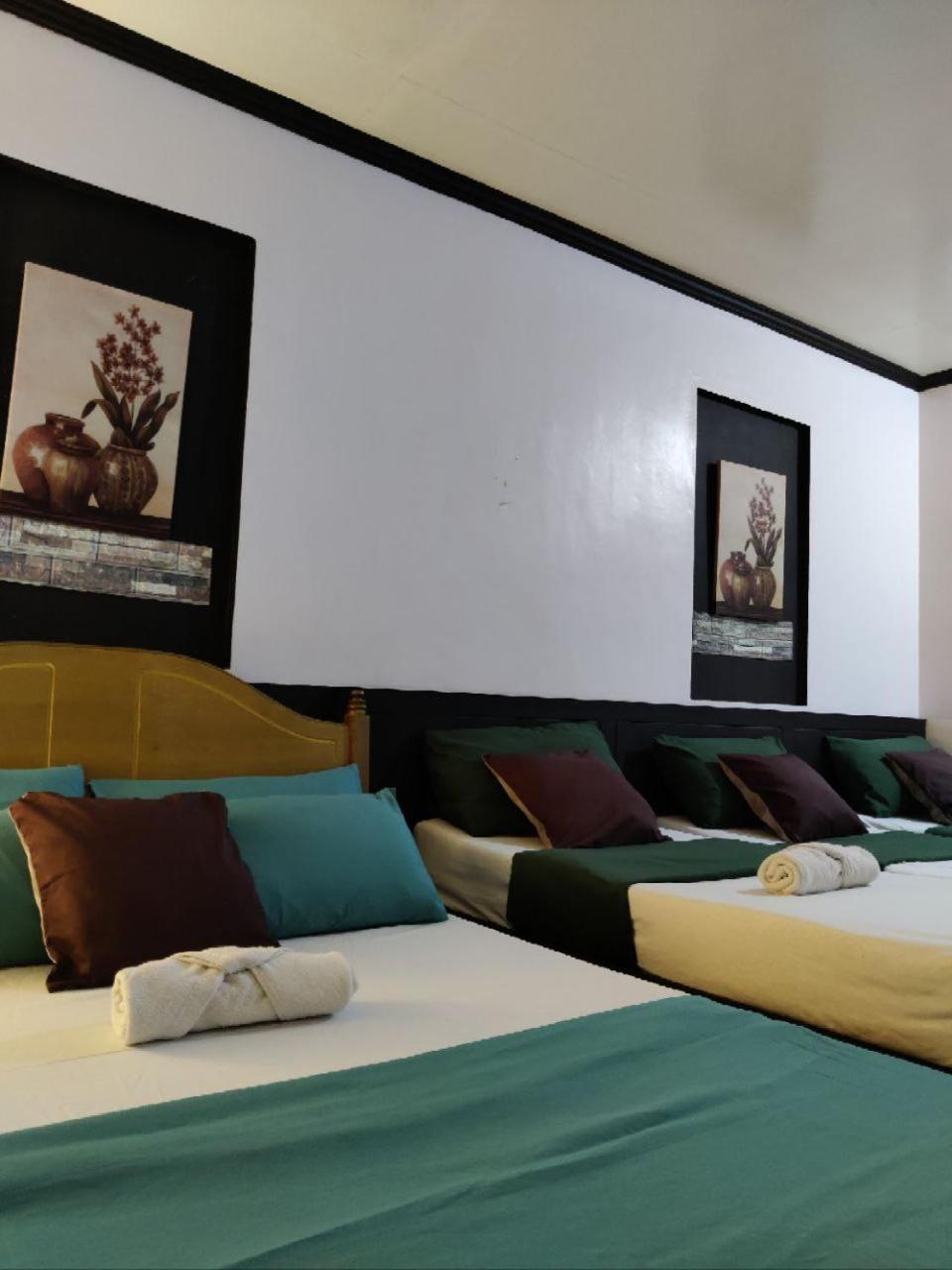 Center Parkway Pension House Kalibo Eksteriør bilde