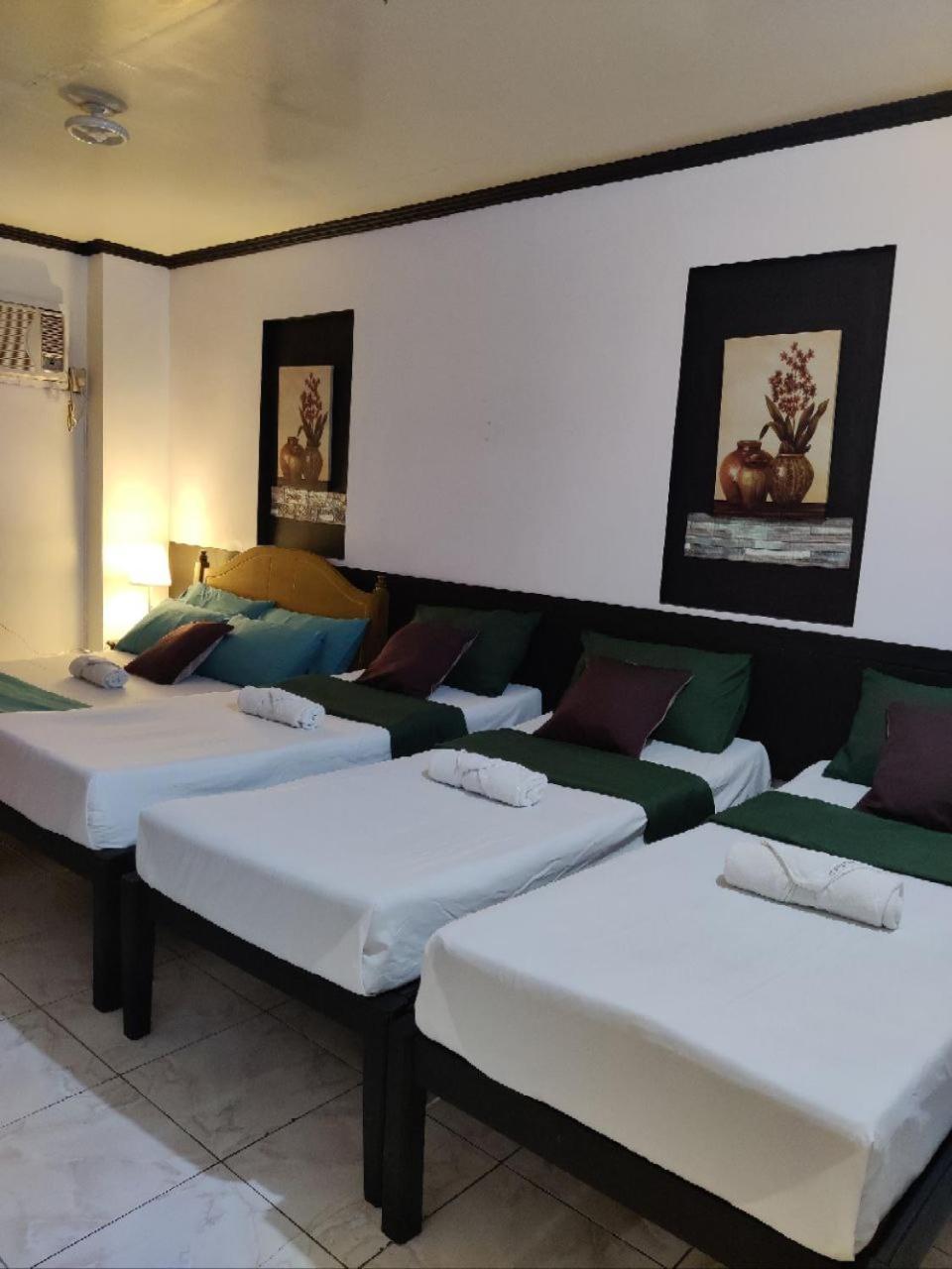 Center Parkway Pension House Kalibo Eksteriør bilde