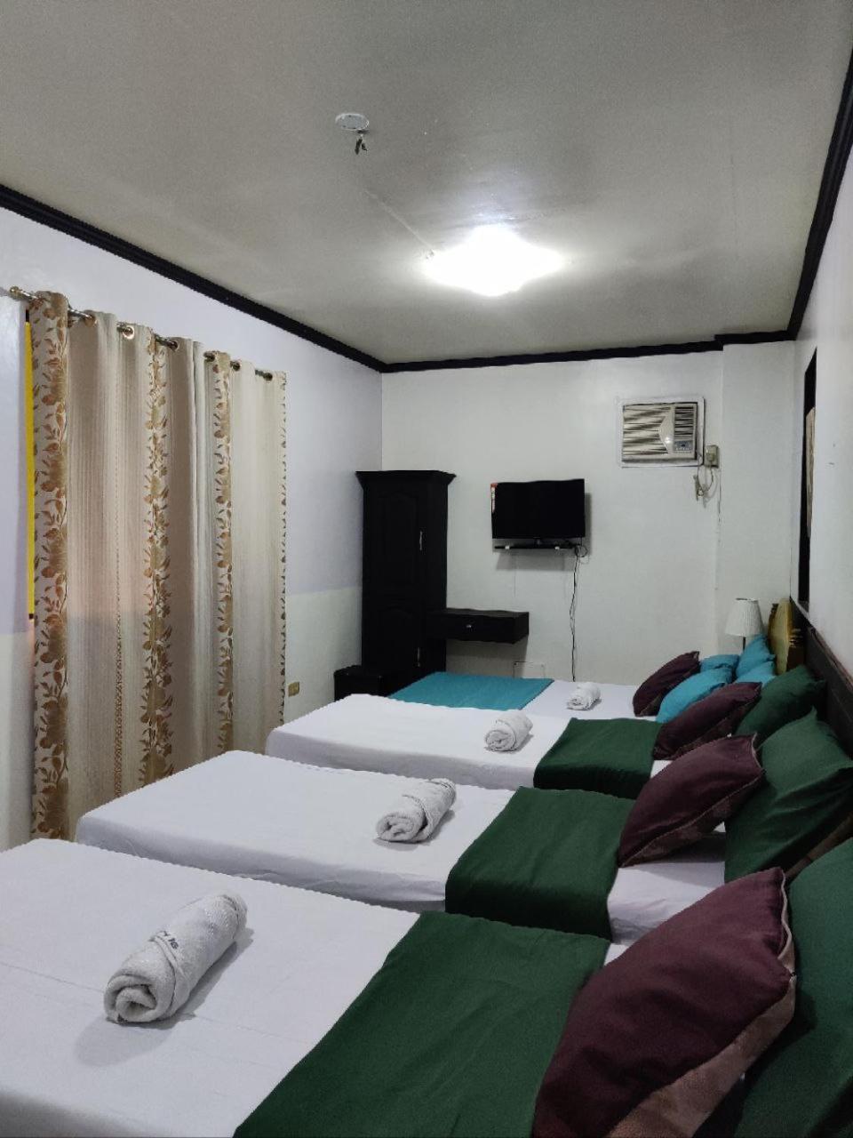 Center Parkway Pension House Kalibo Eksteriør bilde