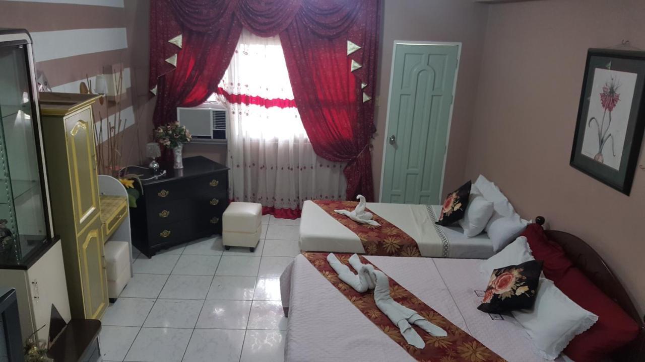 Center Parkway Pension House Kalibo Eksteriør bilde
